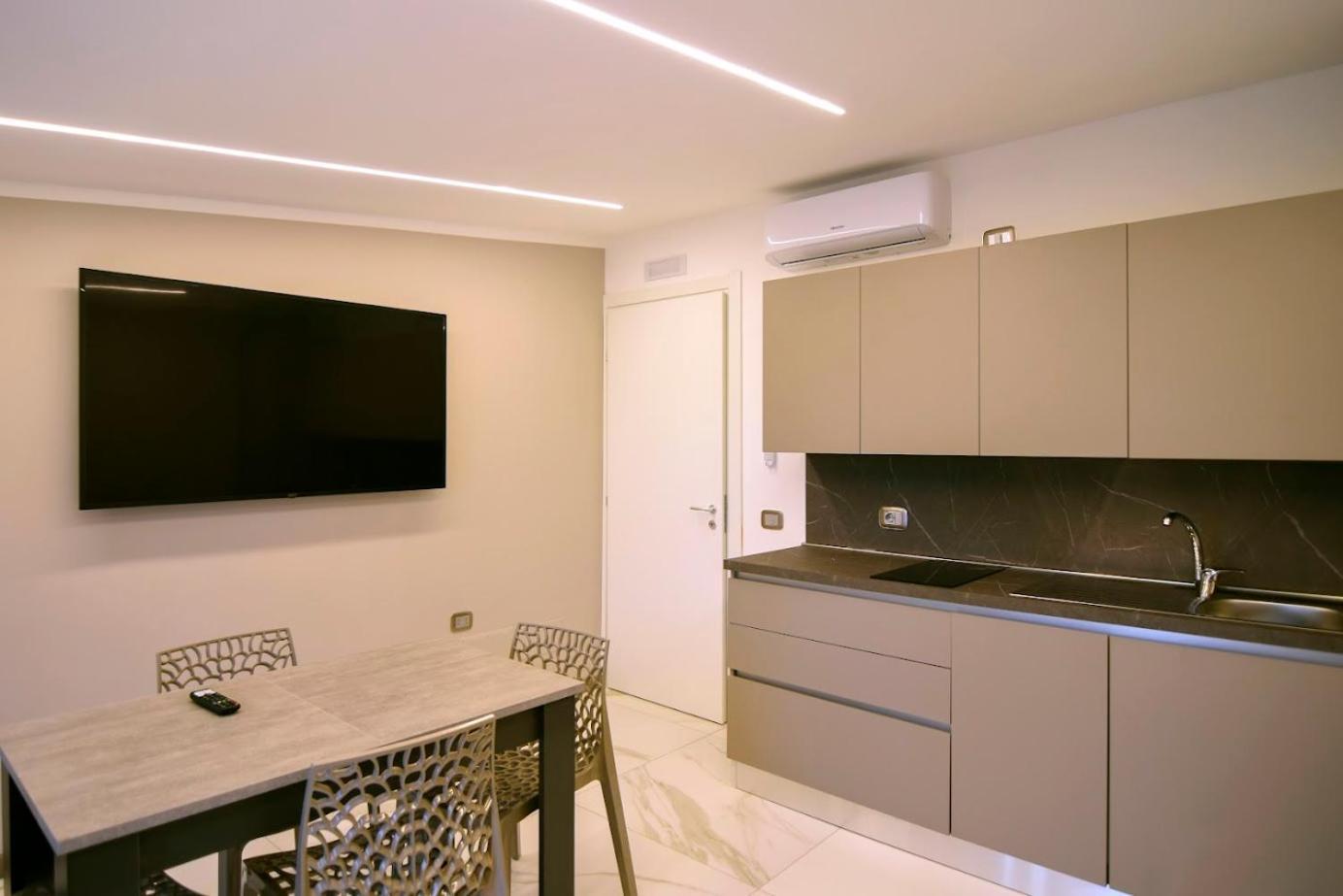 Belma Aparthotel And Rooms Marina di Camerota Bagian luar foto