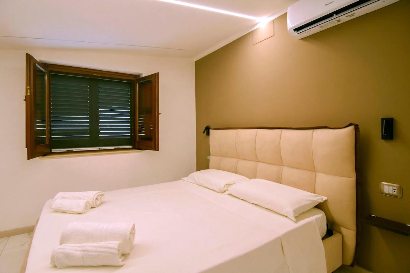 Belma Aparthotel And Rooms Marina di Camerota Bagian luar foto